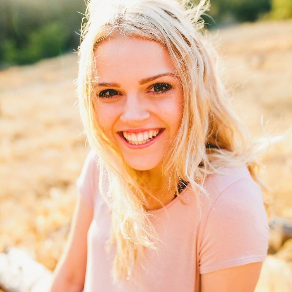 Meet your Posher, Victoria